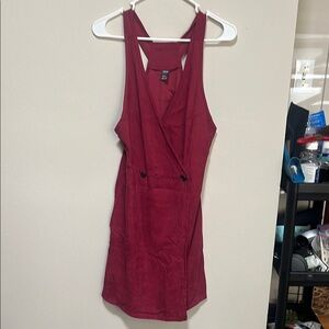 Elegant Burgundy Sleeveless Dress
